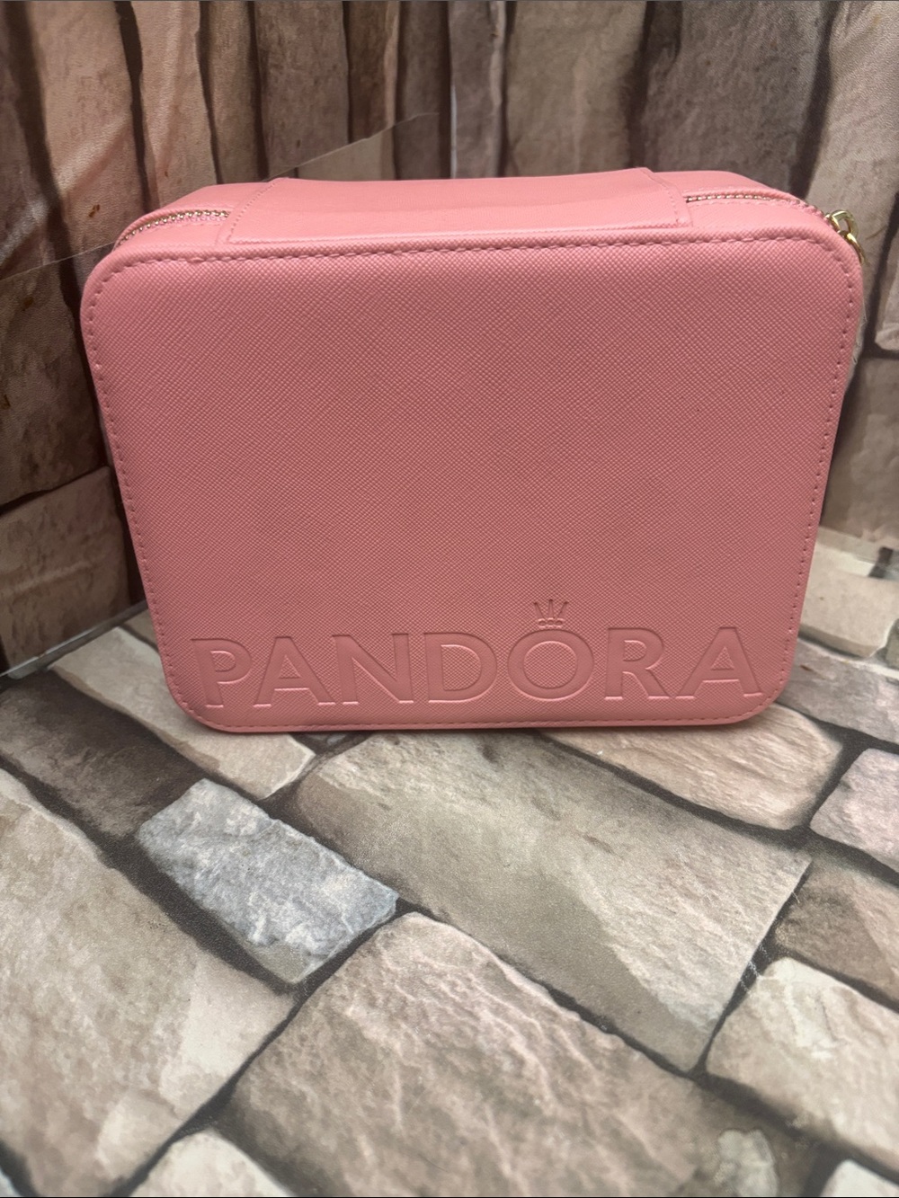 NEW Pandora Coral Pink Jewelry Case